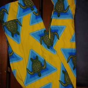Sea turtles leggings